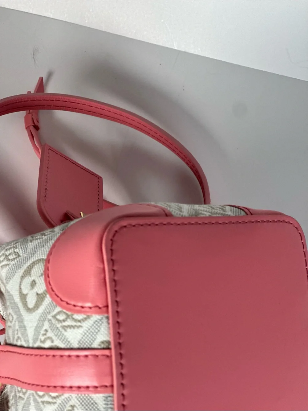 Authentic Louis Vuitton Pink and White Mini Noe Bucket Bag